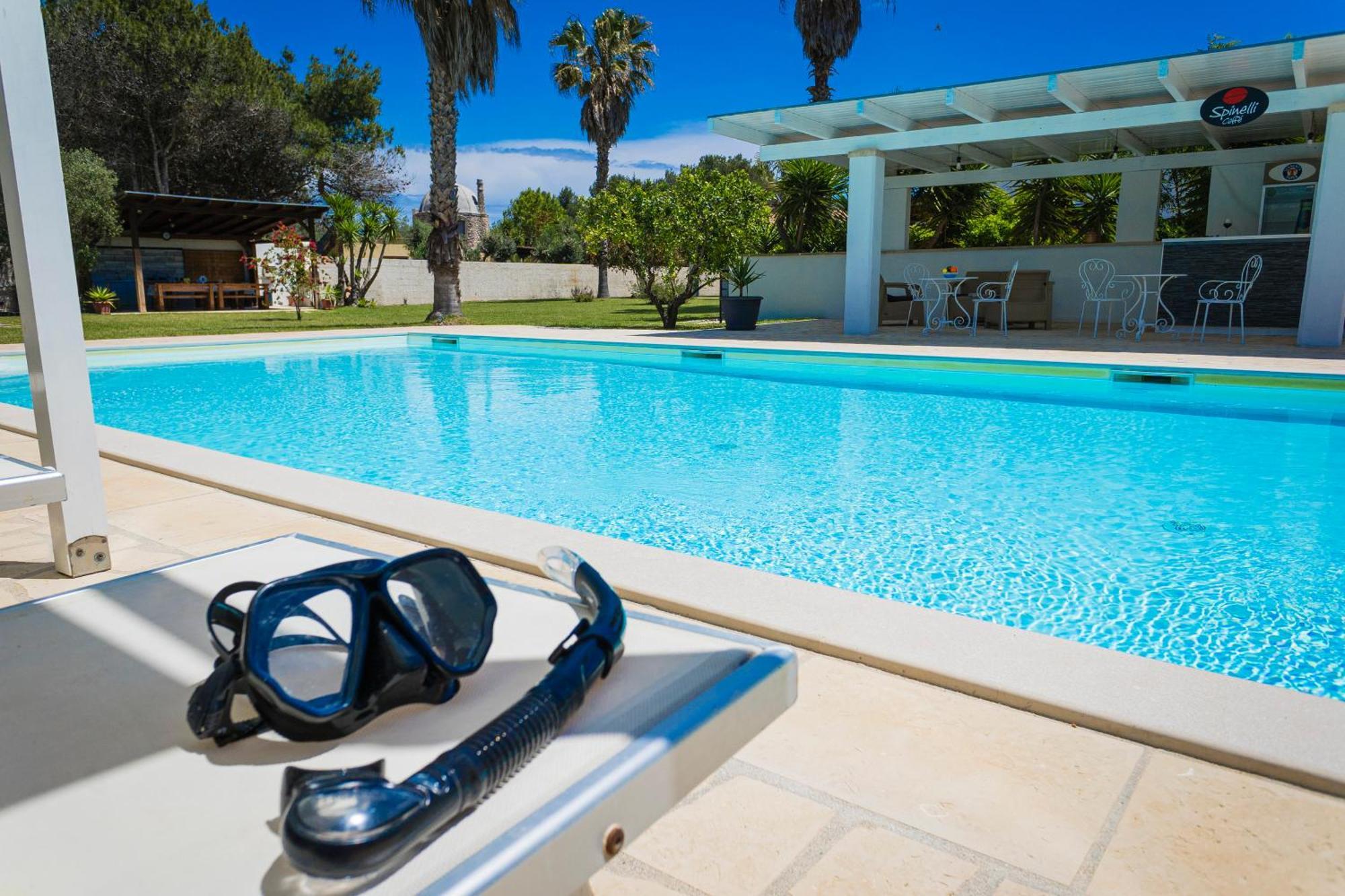 Villa El Capitano With Garden And Pool - Happy Rentals Muro Leccese Exterior photo